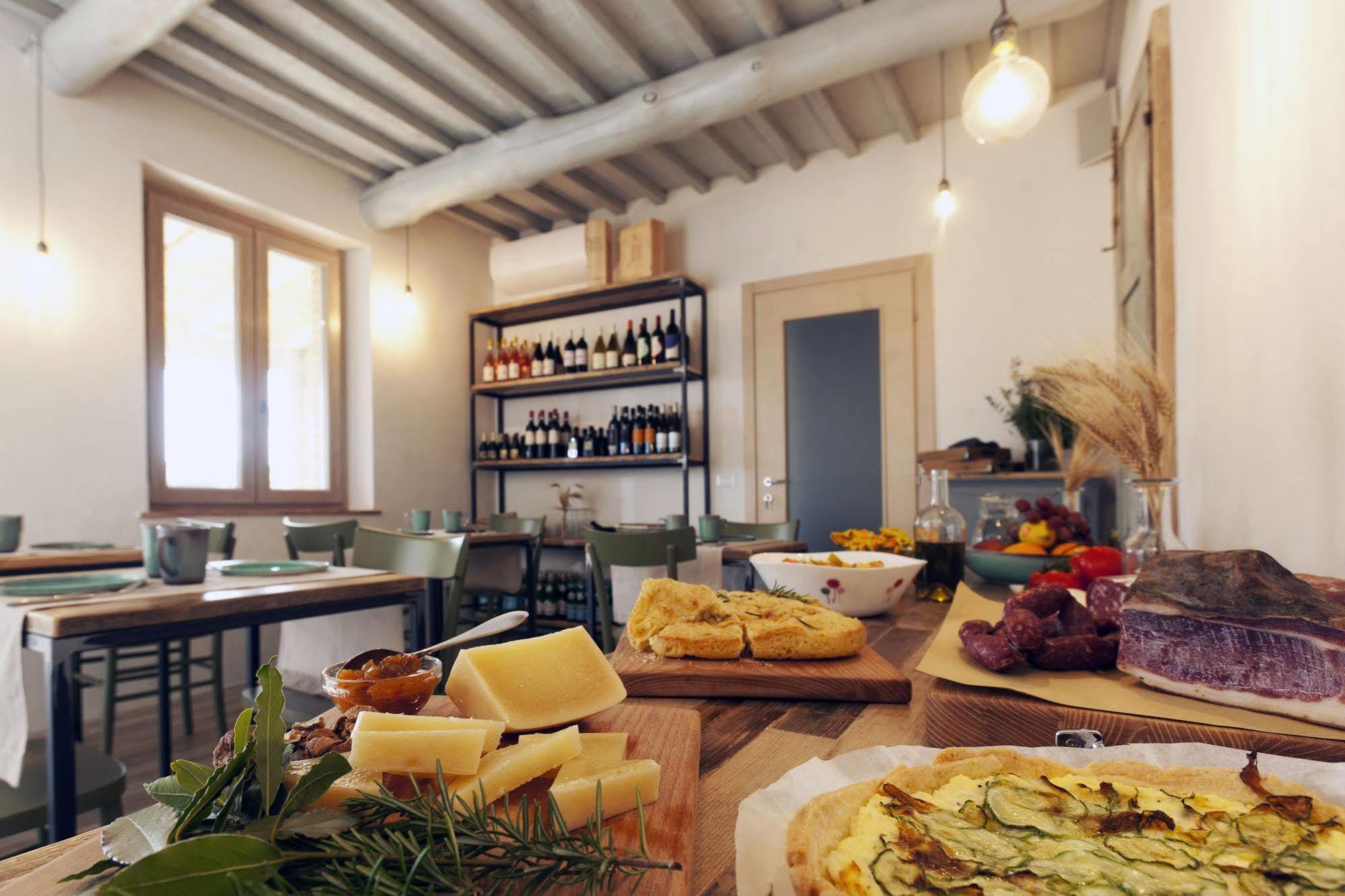 Casale Sterpeti Bed & Breakfast Magliano in Toscana Exterior photo